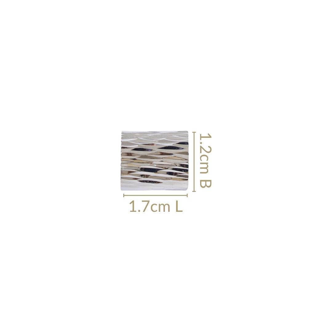 Natural Allure Sleek Silver Huggies Nestasia