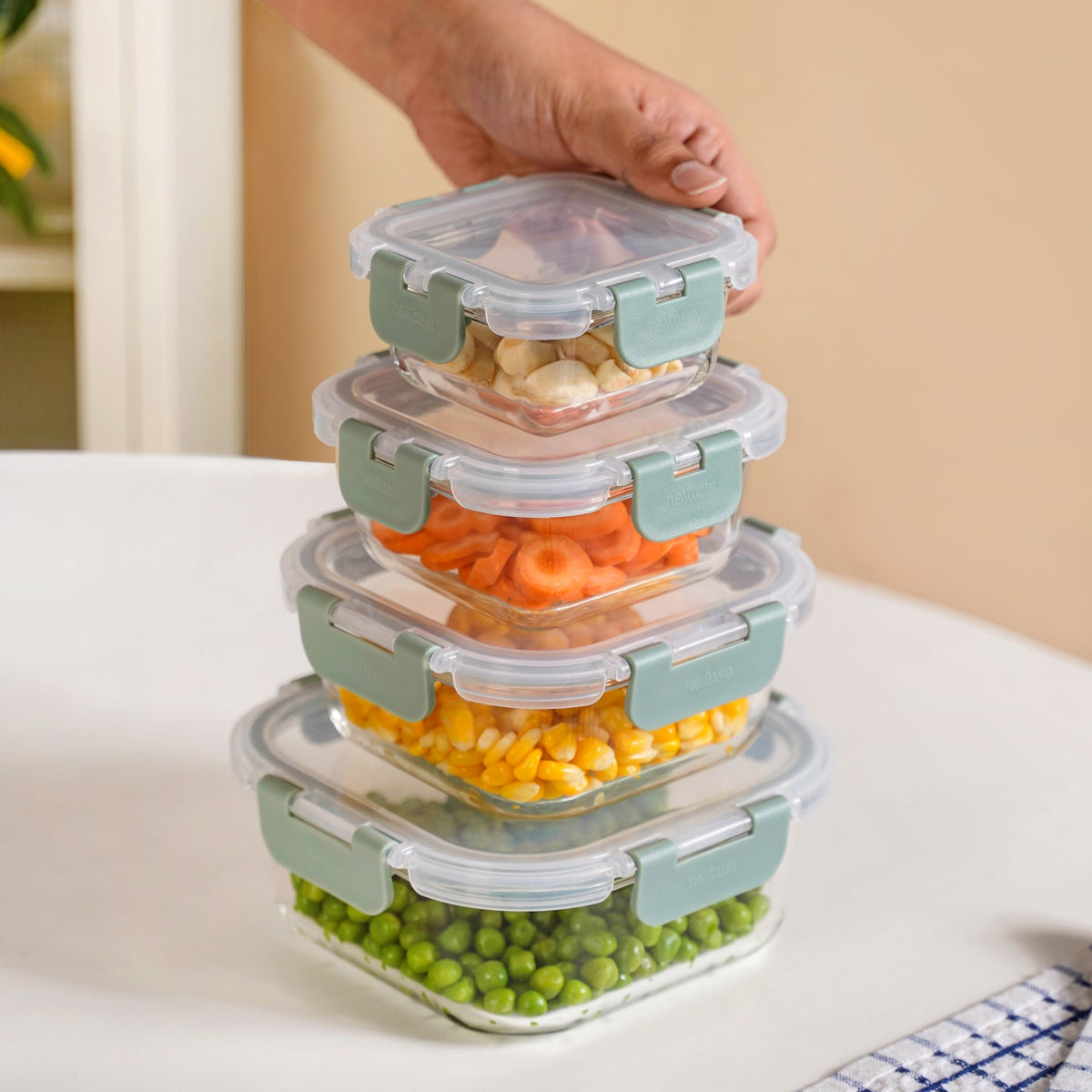 Nestro Airtight Clip Lock Containers Set Of 4 Square Sage Green 160ml 300ml 500ml 800ml Nestasia