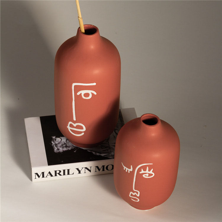 Artistic Face Vase Small Nestasia
