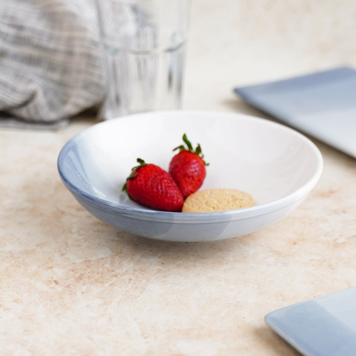 Ombre Dish 400 ml Nestasia