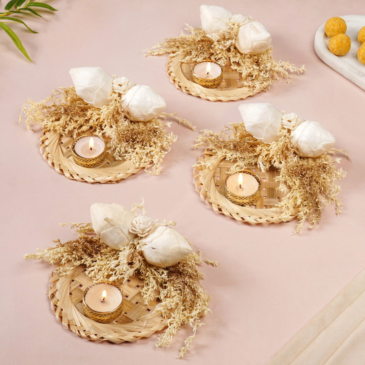 Sola Flowers Tea Light Holder White Set Of 4 Nestasia