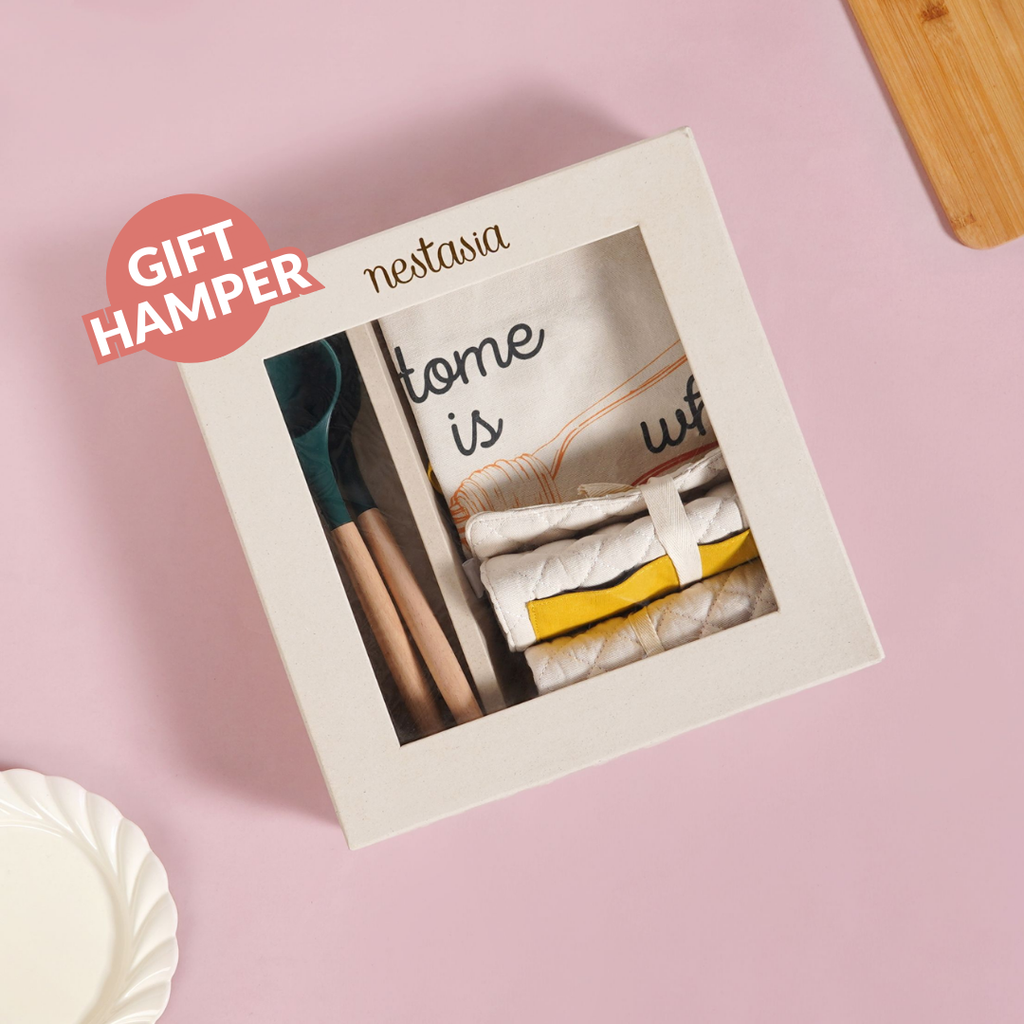 Pasta Lover Gift Hamper Box With Spatula Apron Trivet And Mitten Nestasia