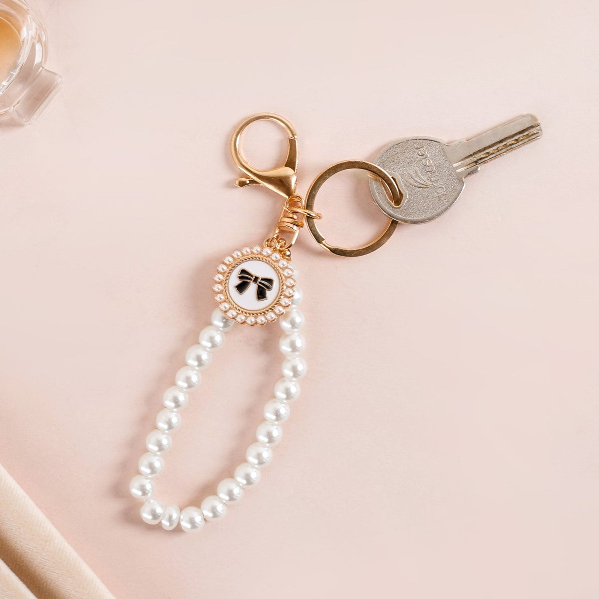 Pearl Perfection Keychain With Dual Hooks Nestasia