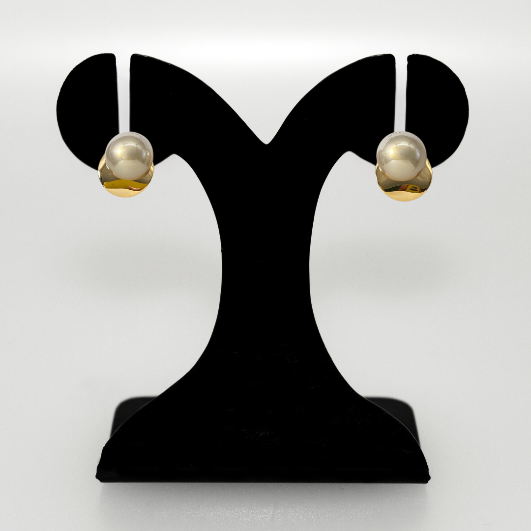 Pearl Stud Earrings Nestasia