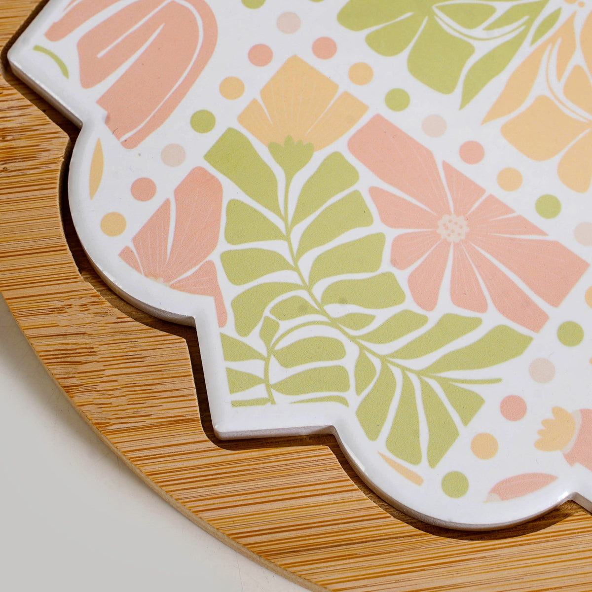Perfectly Pastel Round Ceramic Platter 22cm Nestasia