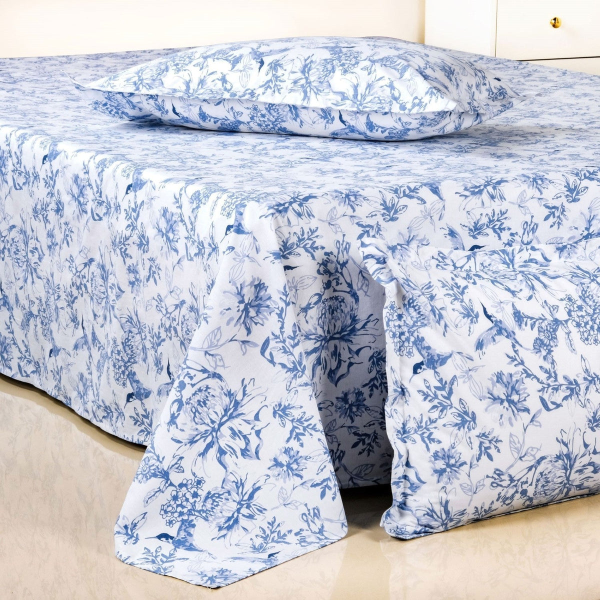 Petal Story Queen Size Bedding Set 254x229cm Nestasia