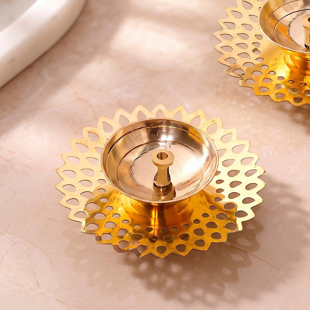 Petal Cutout Pure Brass Diya Set Of 2 In Gift Box Nestasia