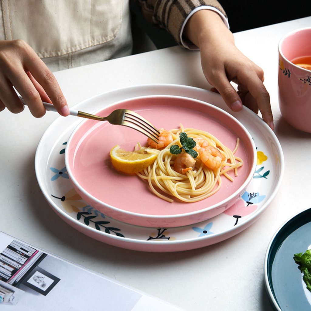 Pink Floral Plates Nestasia