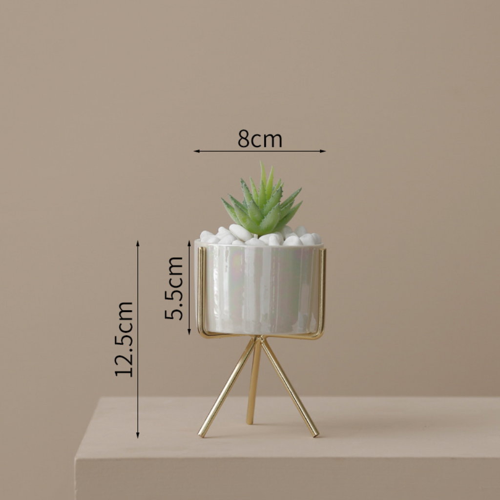 Planter With Stand Nestasia