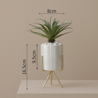 Planter With Stand Nestasia