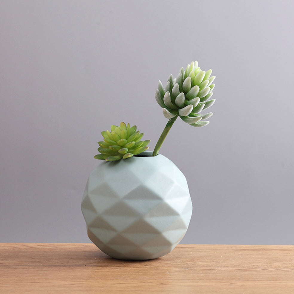 Plant Pot Nestasia