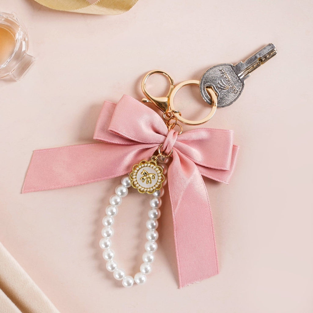 Pretty In Pink Cute Bow And Pearls Keychain Nestasia