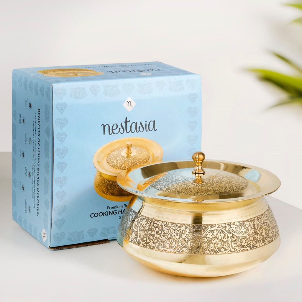 Pure Brass Embossed Handi Cooking Pot With Lid 2300ml Nestasia