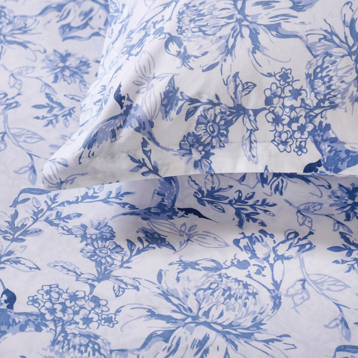 Petal Story Queen Size Bedding Set 254x229cm Nestasia