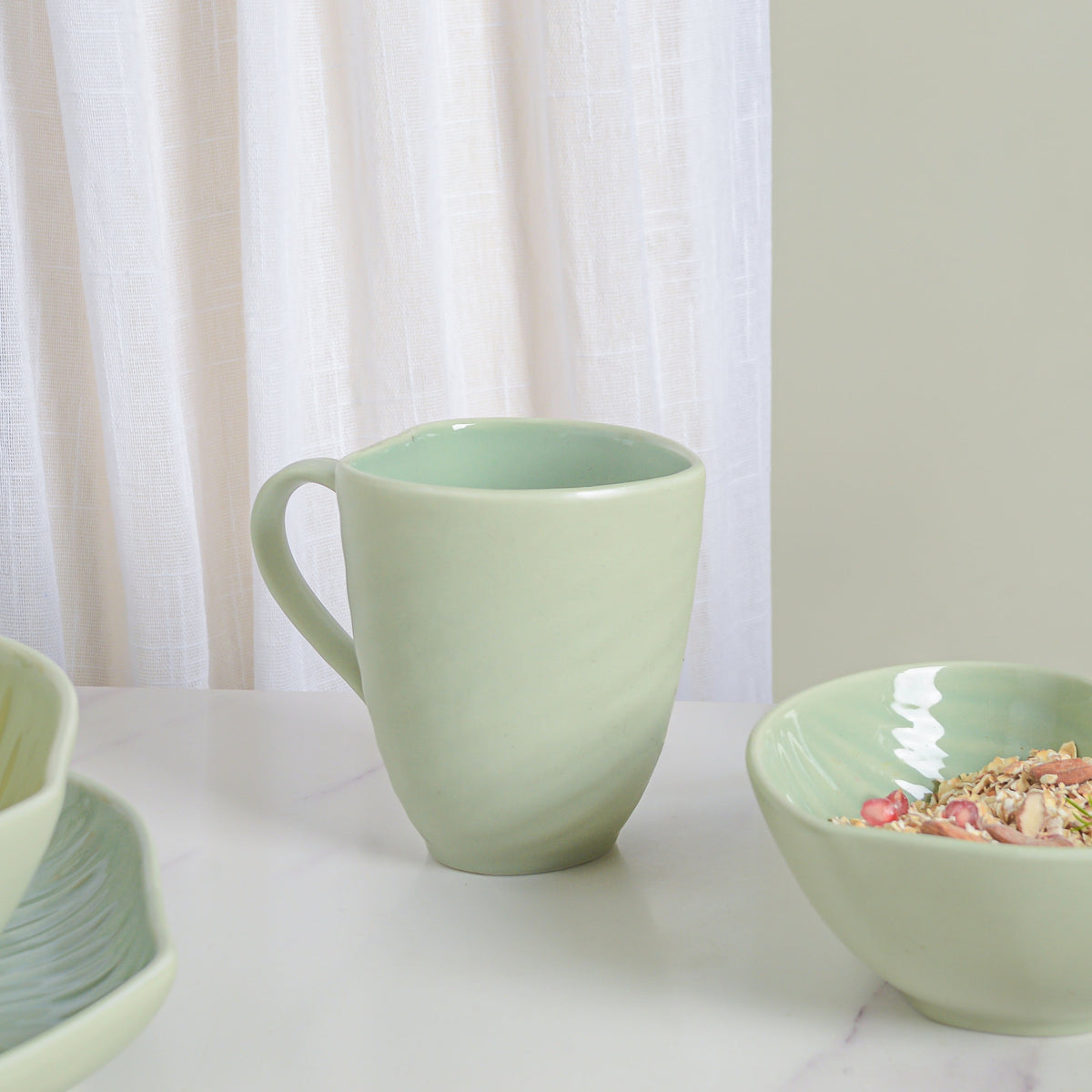 Taro Leaf Green Coffee Mug Nestasia