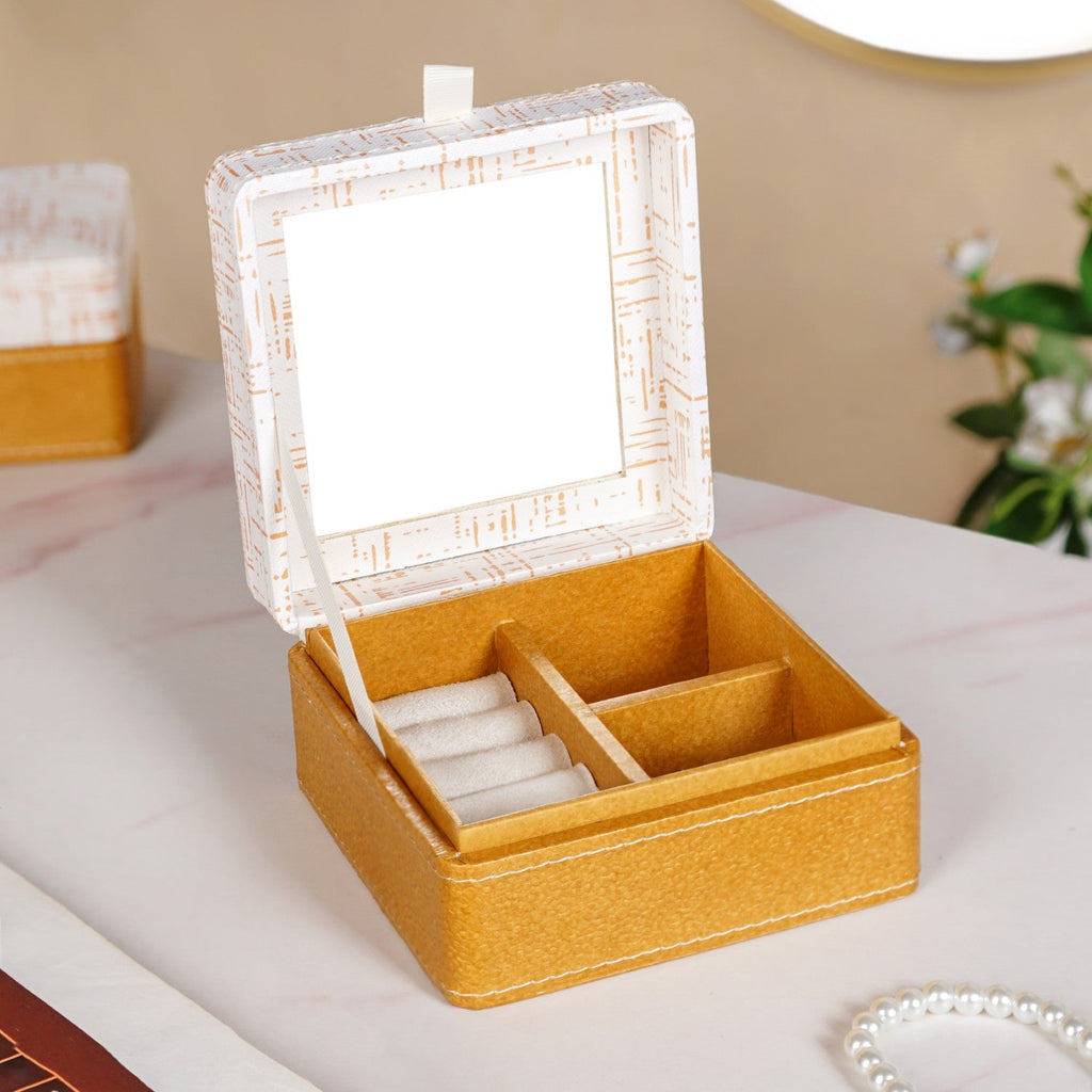 Quadrata Pattern Multi Section Jewellery Box With Mirror Nestasia