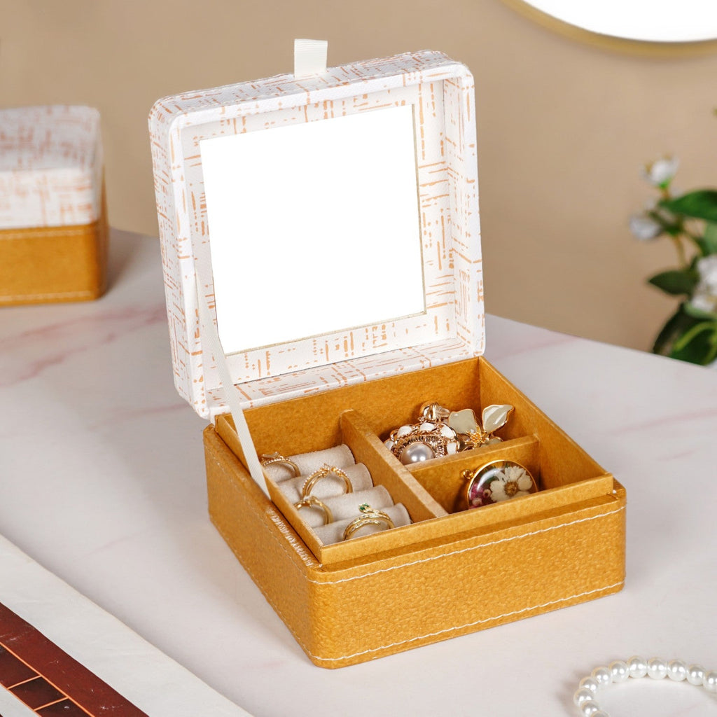 Quadrata Pattern Multi Section Jewellery Box With Mirror Nestasia