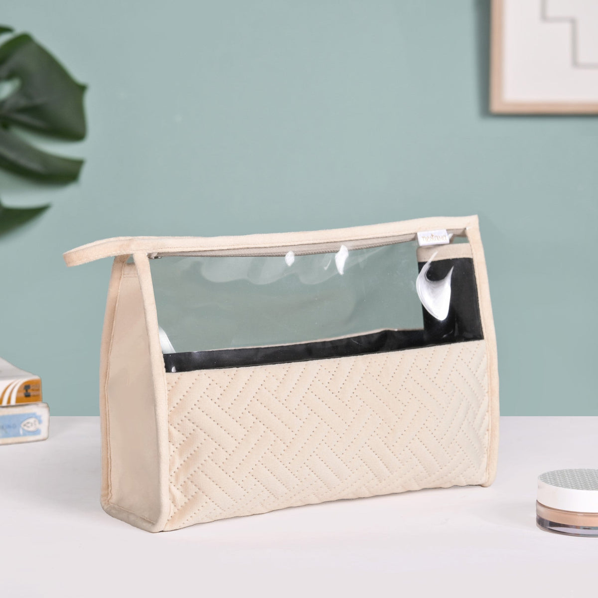 Quilted Cream White Nesting Travel Pouch Set Of 2 Nestasia