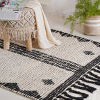 Black and Beige Hand Woven Carpet for Living Room Nestasia