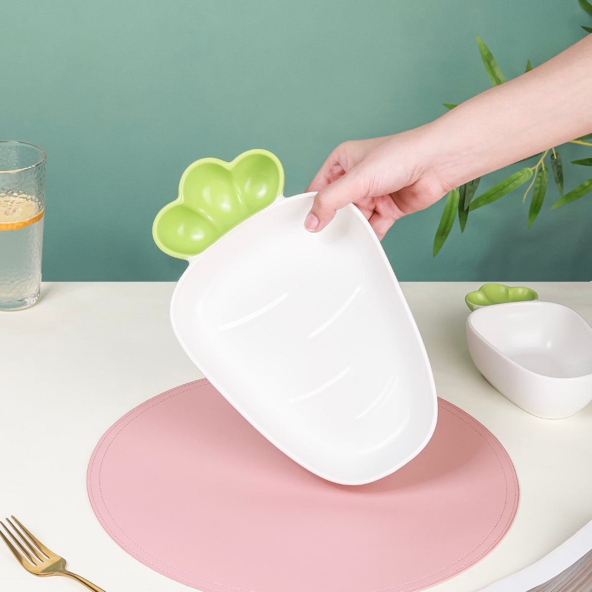 Chip And Dip Platter White Raddish 550 ml Nestasia