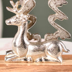 Reindeer By The Noel Tree Metal Decor Nestasia