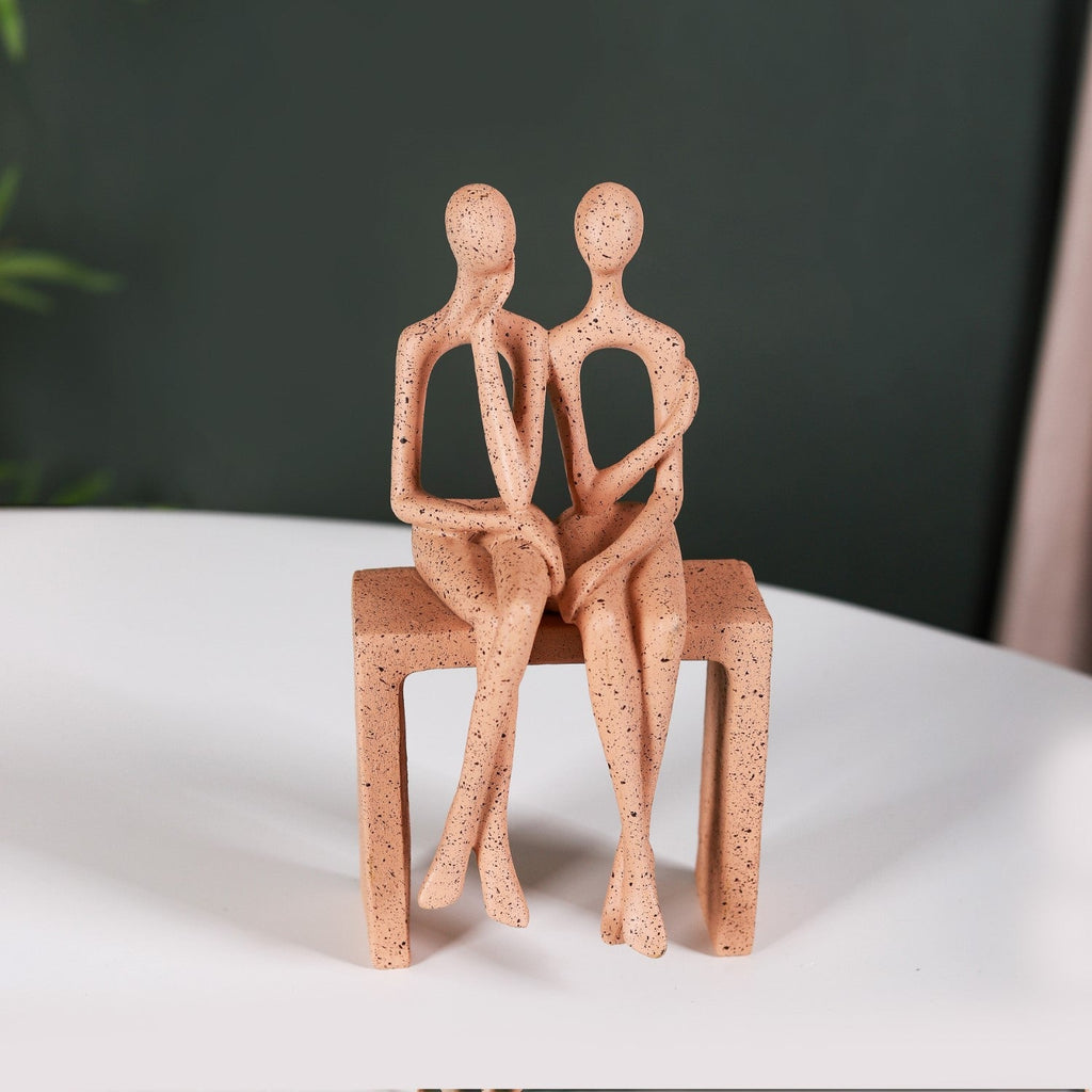 Couple On A Bench Showpiece Nestasia