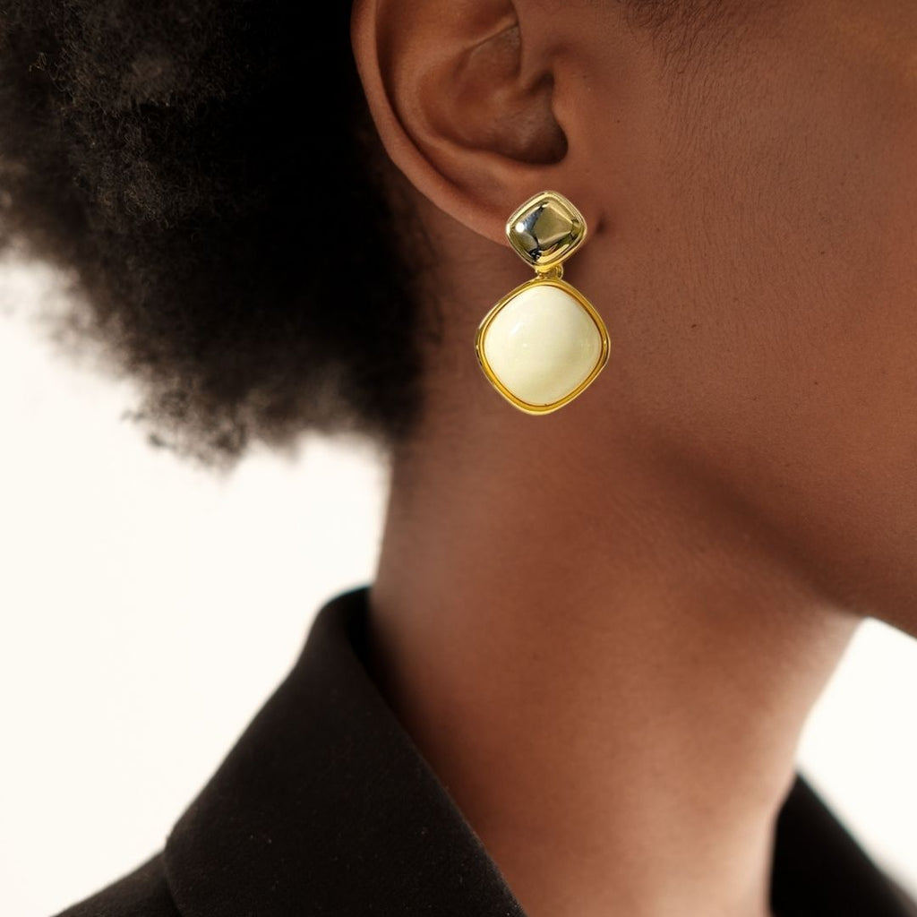 White And Gold Rhombus Drops Nestasia