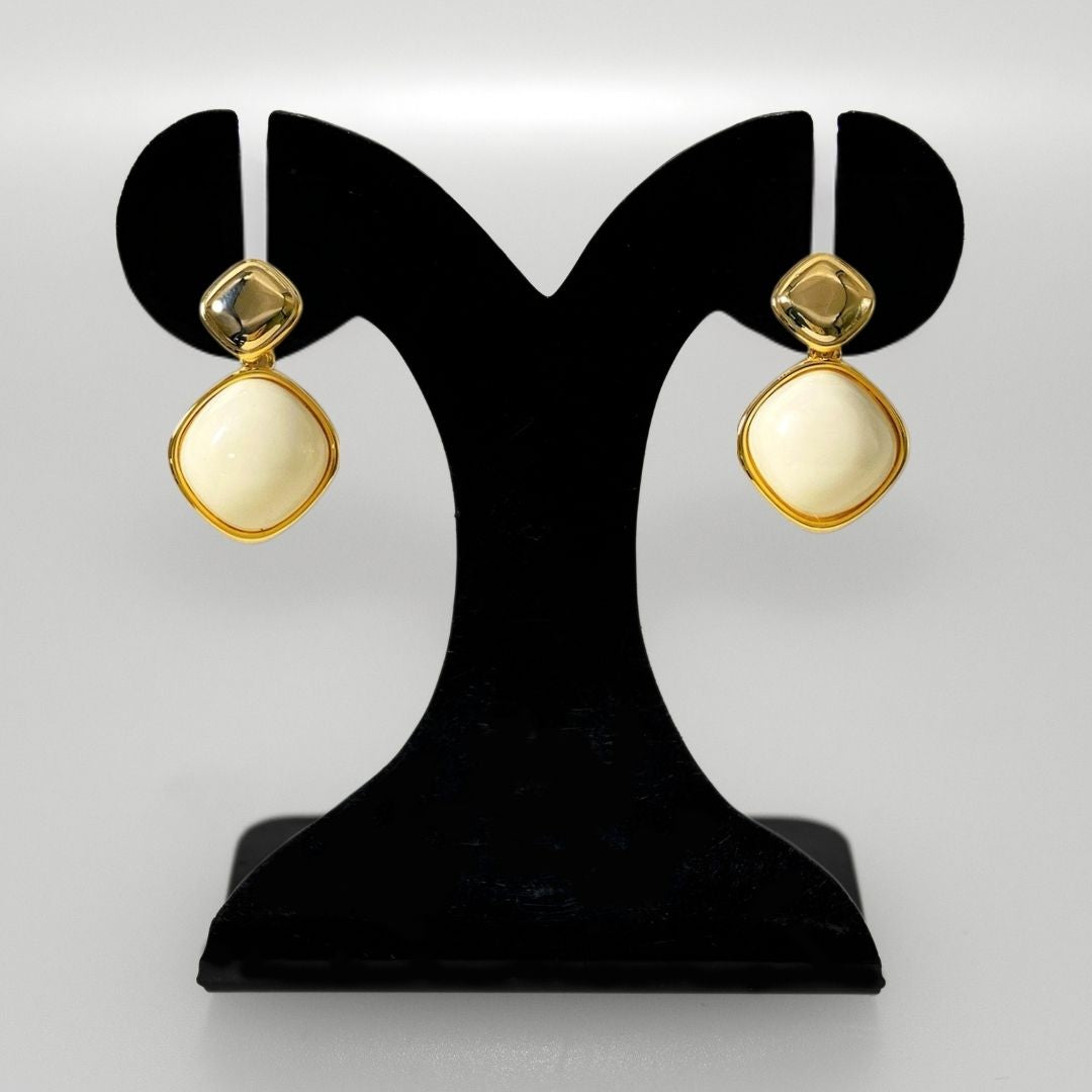 White And Gold Rhombus Drops Nestasia