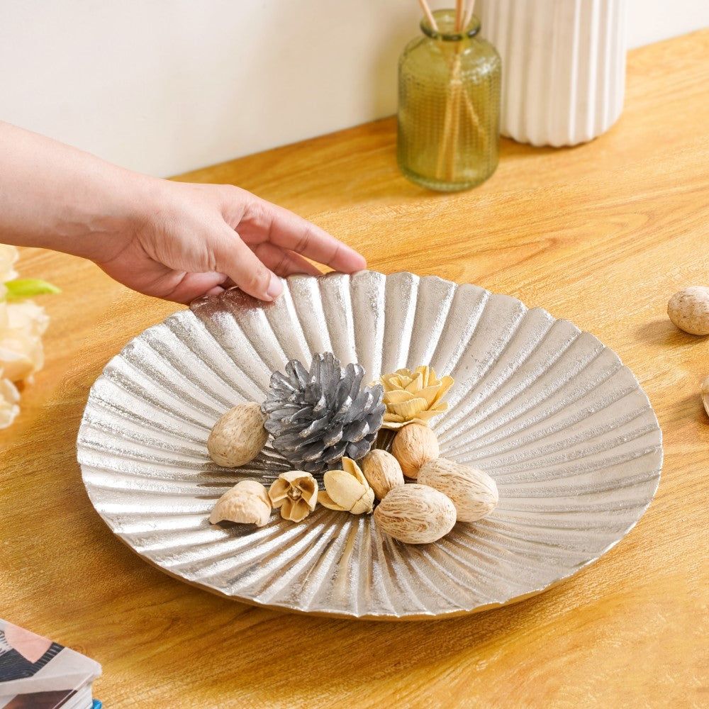 Ribbed Platter Silver 29cm Nestasia
