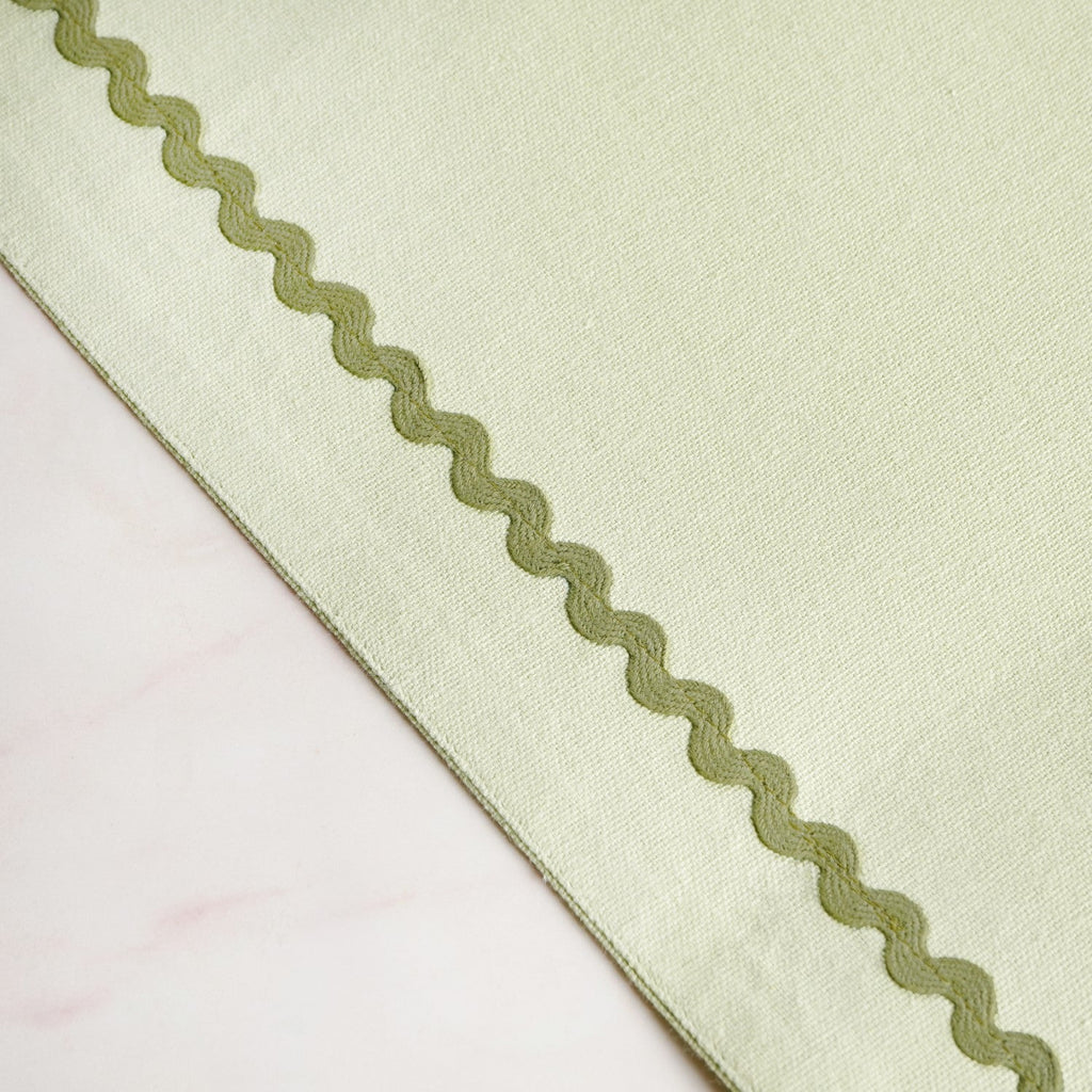 Isabelle 6 Seater Table Runner Green 183x36cm Nestasia