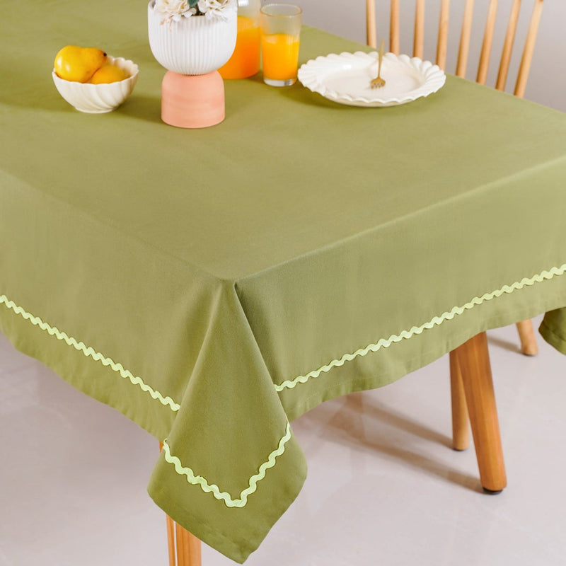 Isabelle Rick Rack Green 6 Seater Cotton Table Cloth 217x163cm Nestasia
