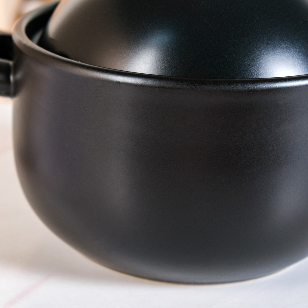 Claymist Black Cooking Pot With Lid 2800ml Nestasia