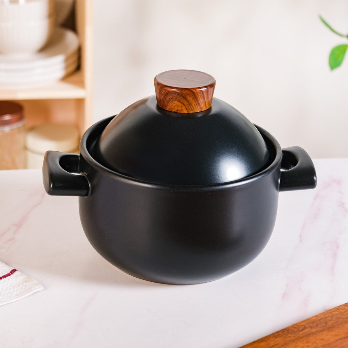 Claymist Black Cooking Pot With Lid 2800ml Nestasia