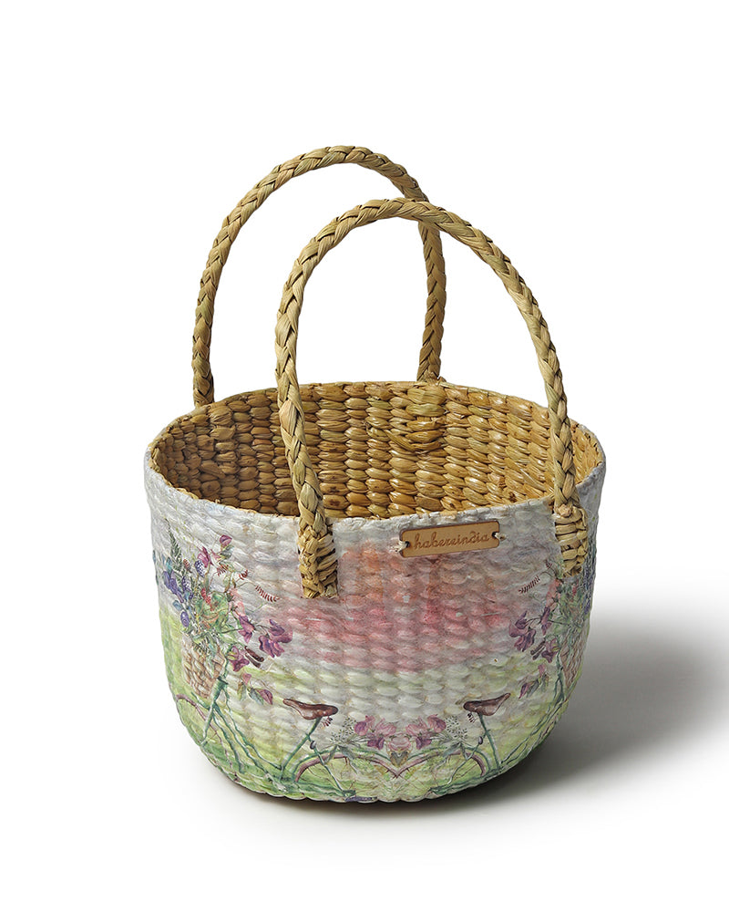 Natural Round Seagrass Basket for Decorative Fruit Display and Tabletop Styling