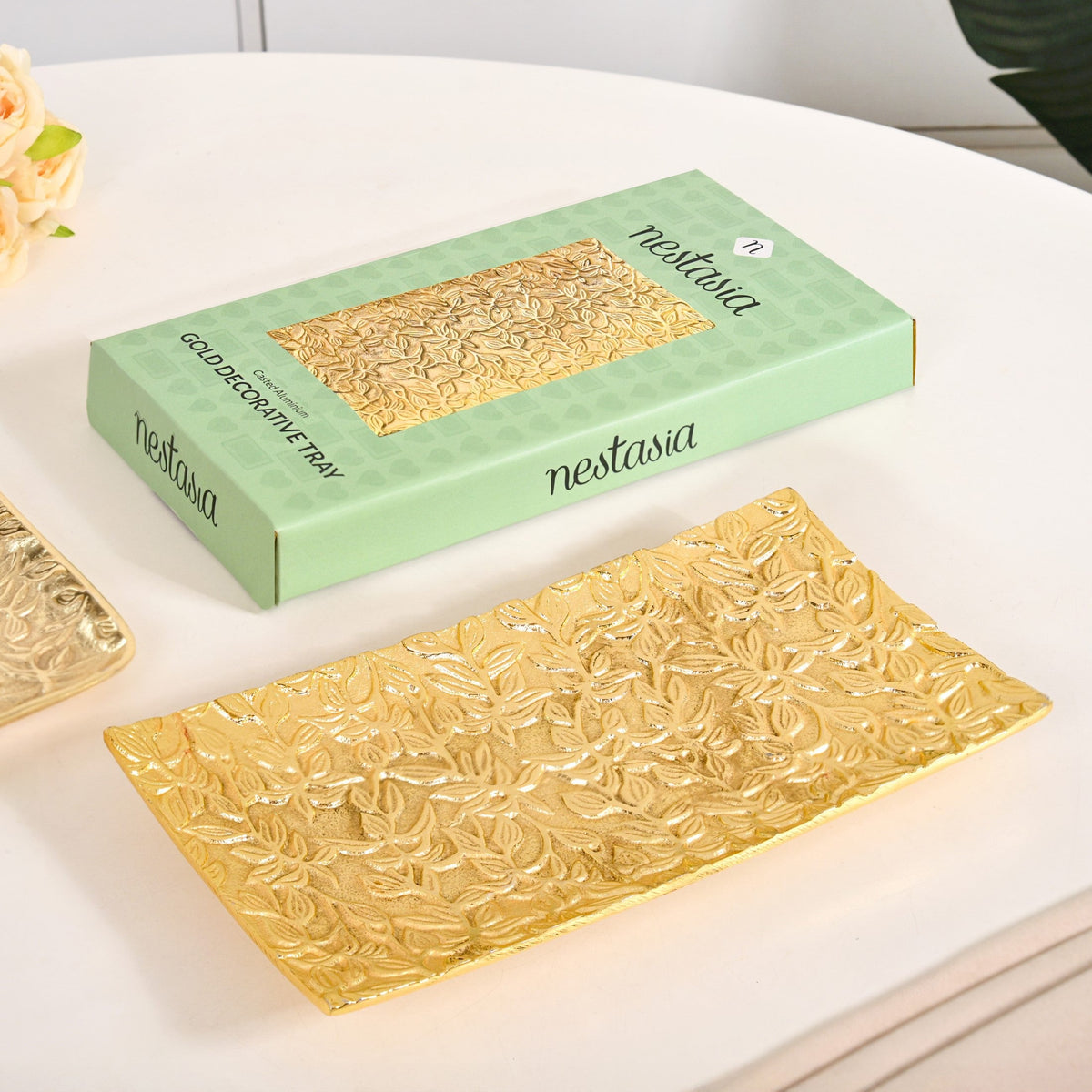 Royalcore Embossed Decorative Tray Nestasia