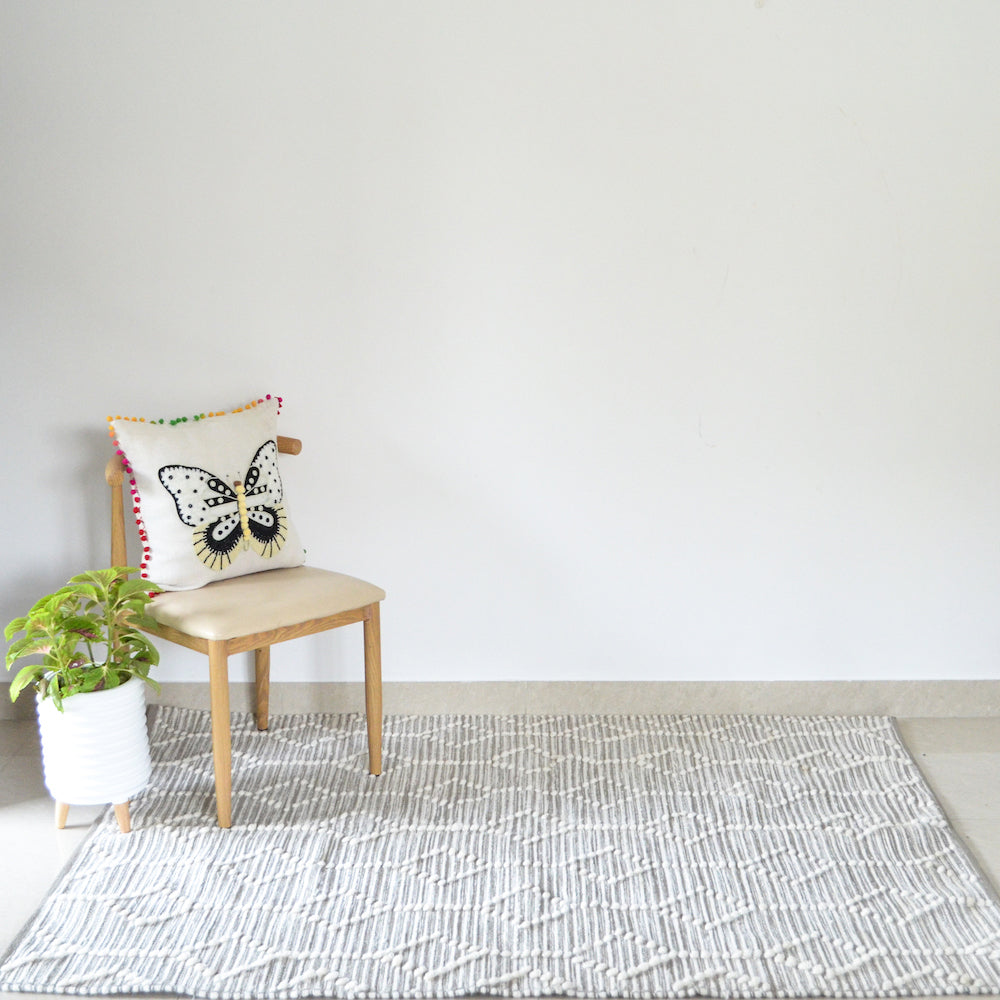BOHO Vincent Hand Woven Rug - Grey & White Nestasia