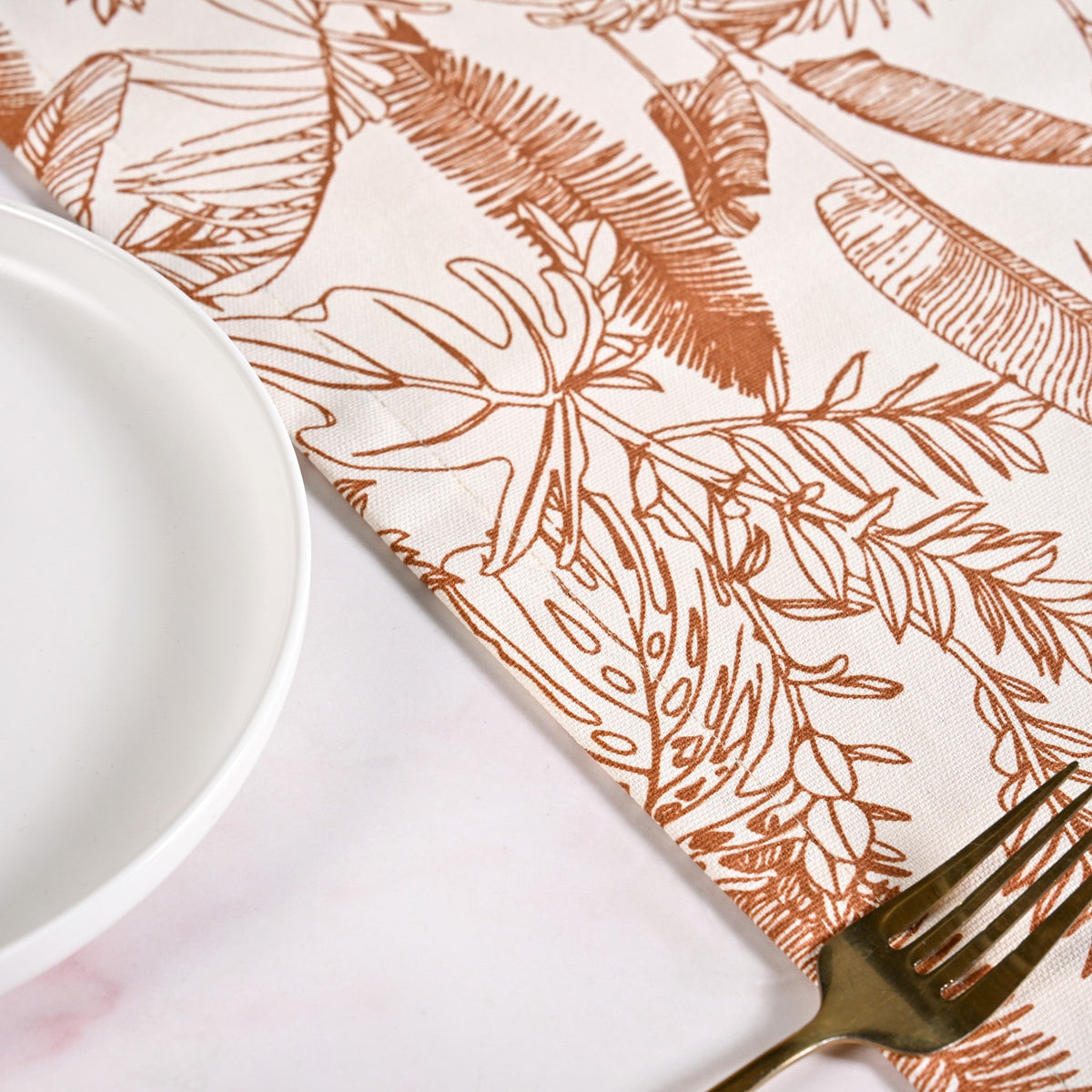 Mocha Fern Table Runner 8 Seater 264x35cm Nestasia