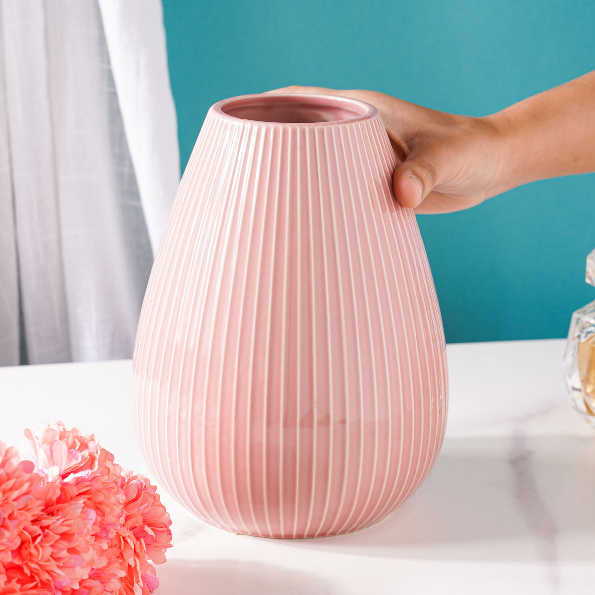 Nordic Ceramic Vase Nestasia