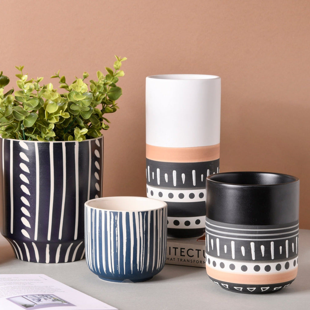 White Ethnic Vase Nestasia