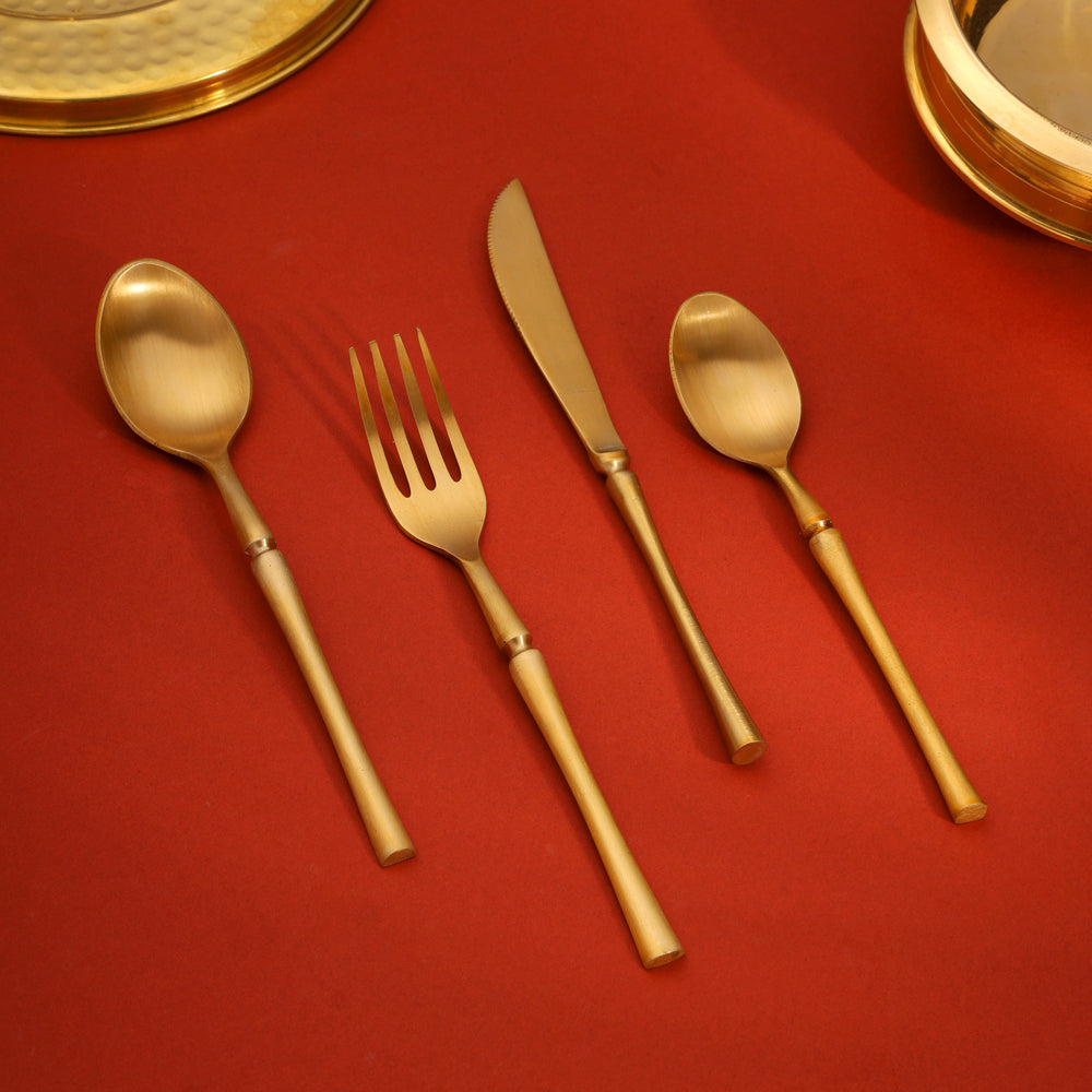 Brass Cutlery Set (Set Of 4) Vedansh Craft