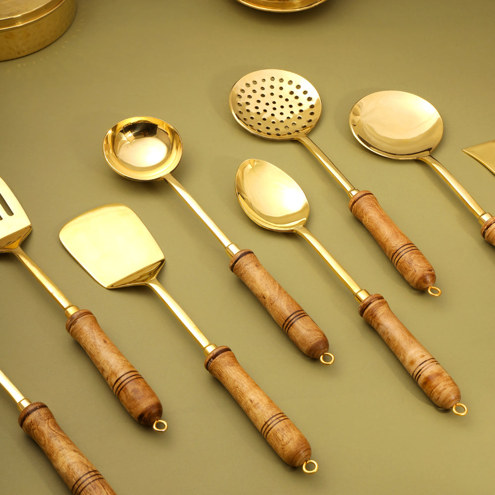 Brass Kitchen Ladles With Wooden Handle Set (14.5 Inch) Vedansh Craft