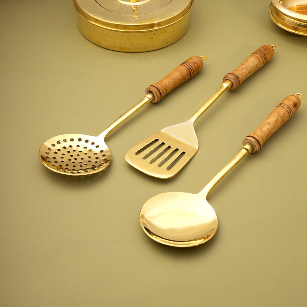Brass Kitchen Ladles With Wooden Handle Set (14.5 Inch) Vedansh Craft