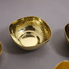 Brass Hammered Square Thali/Dinner Set (1.25 Kg) Vedansh Craft