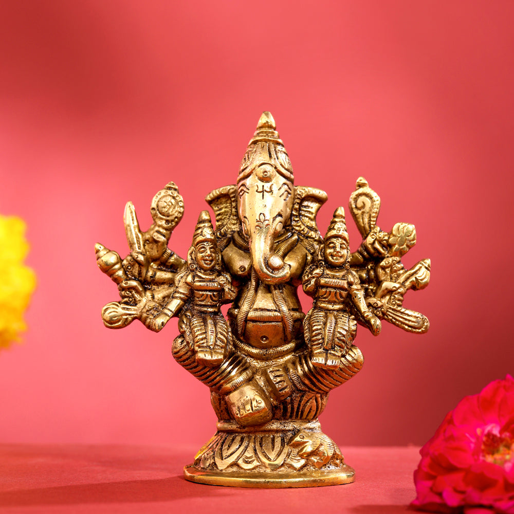 Brass Ganesha With Riddhi Siddhi Idol (4 Inch) Vedansh Craft