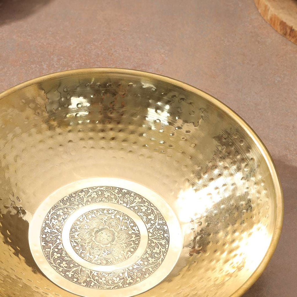 Brass Hammered Tasla (13.7 INCH) Vedansh Craft