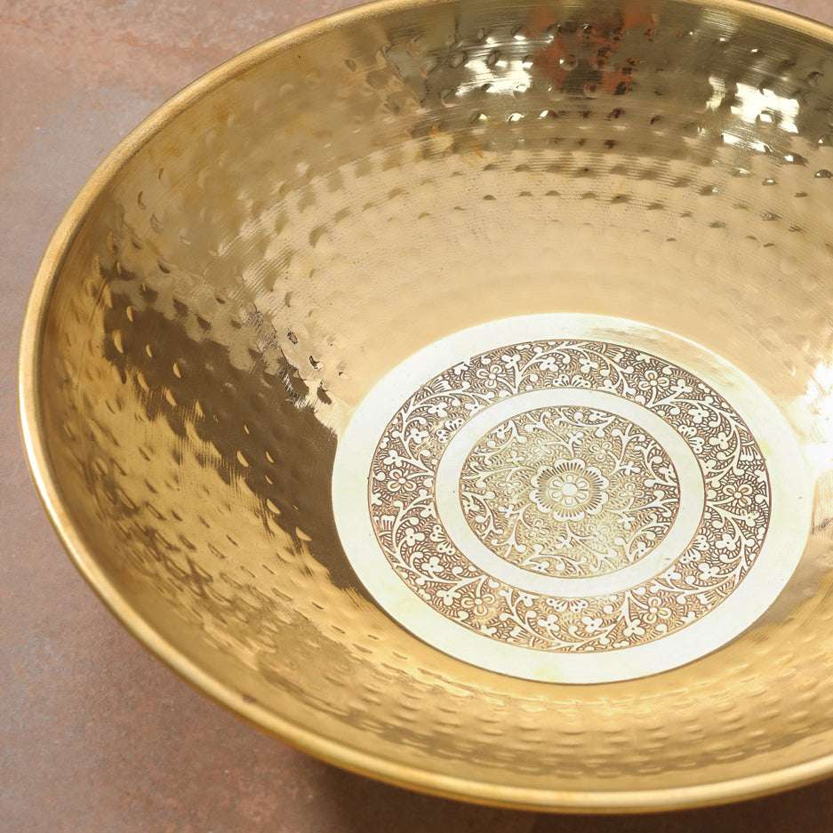 Brass Hammered Tasla (13.7 INCH) Vedansh Craft