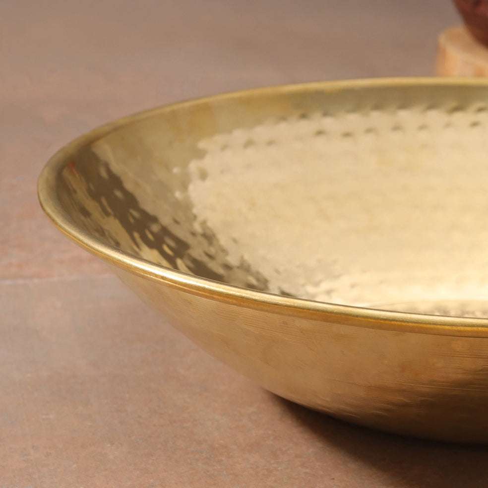 Brass Hammered Tasla (13.7 INCH) Vedansh Craft