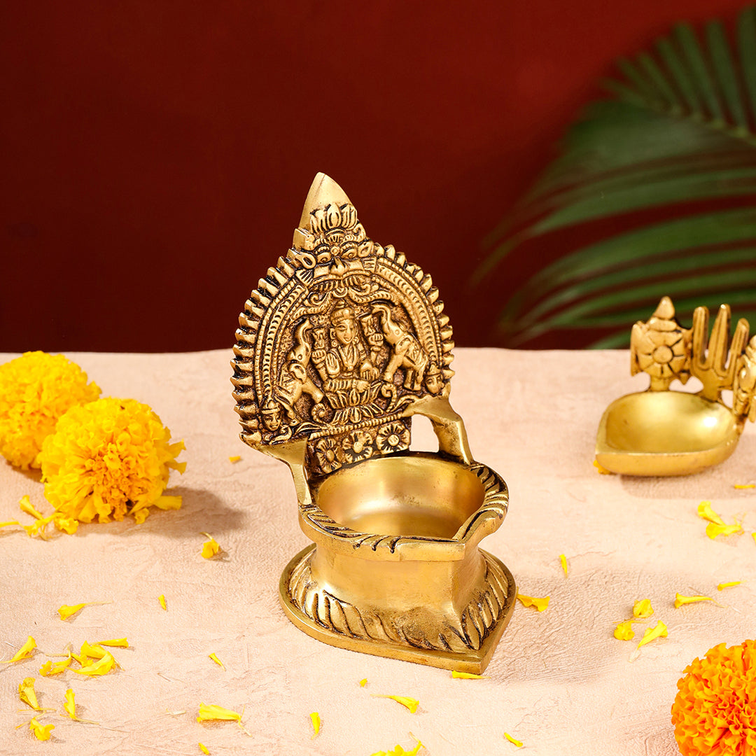 Brass Gaja Lakshmi Diya (5.1 Inch) Vedansh Craft
