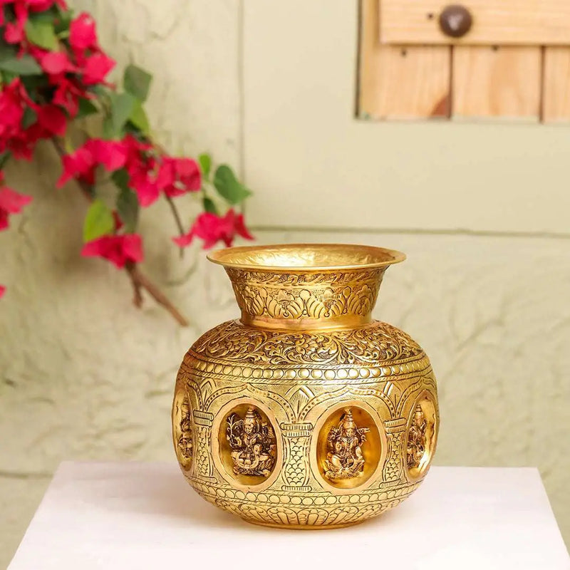 Brass Ashtalakshmi Kodam / Kalash Vedansh Craft