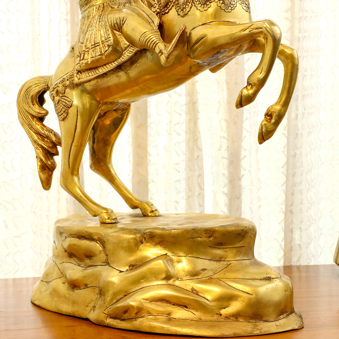 Brass Chatrapati Shivaji Maharaj On Horse Statue (22 Inch) Vedansh Craft